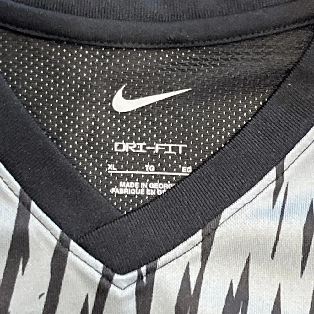 Nike Dri-FIT US Short Sleeve Precision VI Soccer Jersey Women's XL Black‎ DR0948